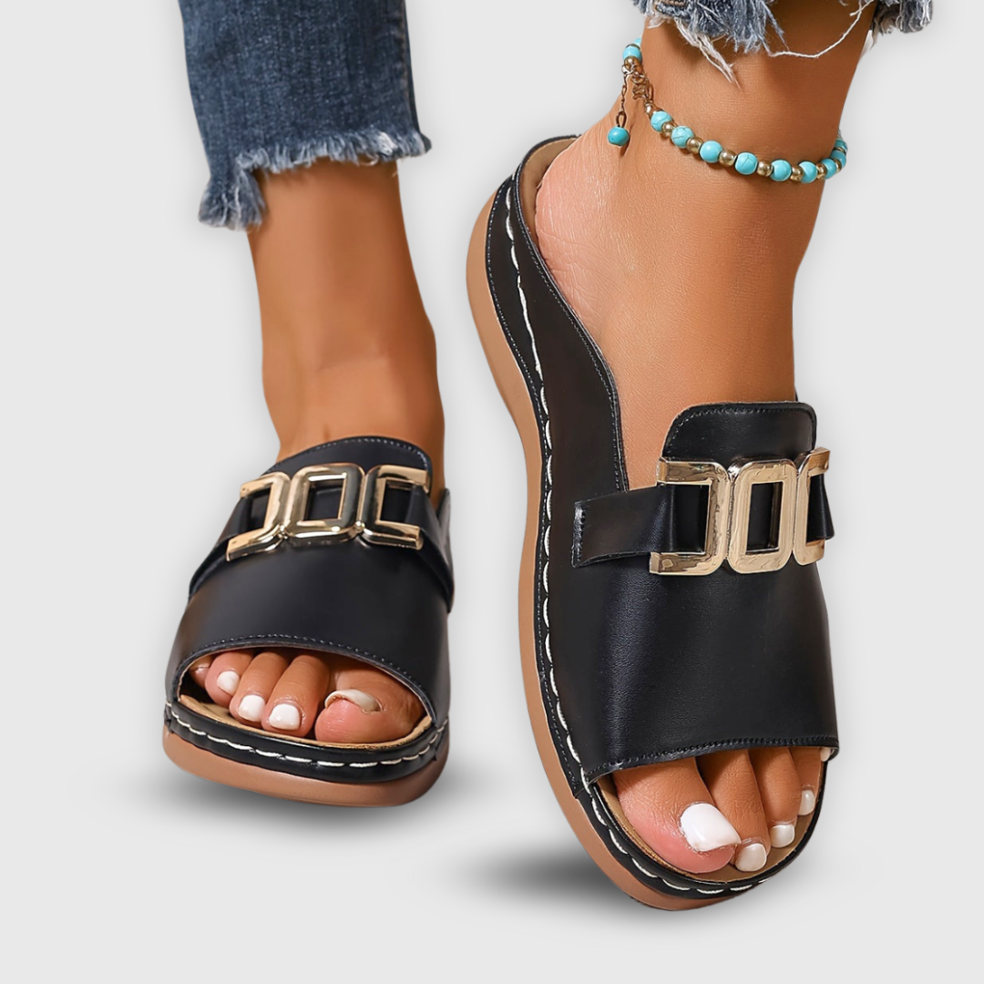 Holly | Flat Sandals