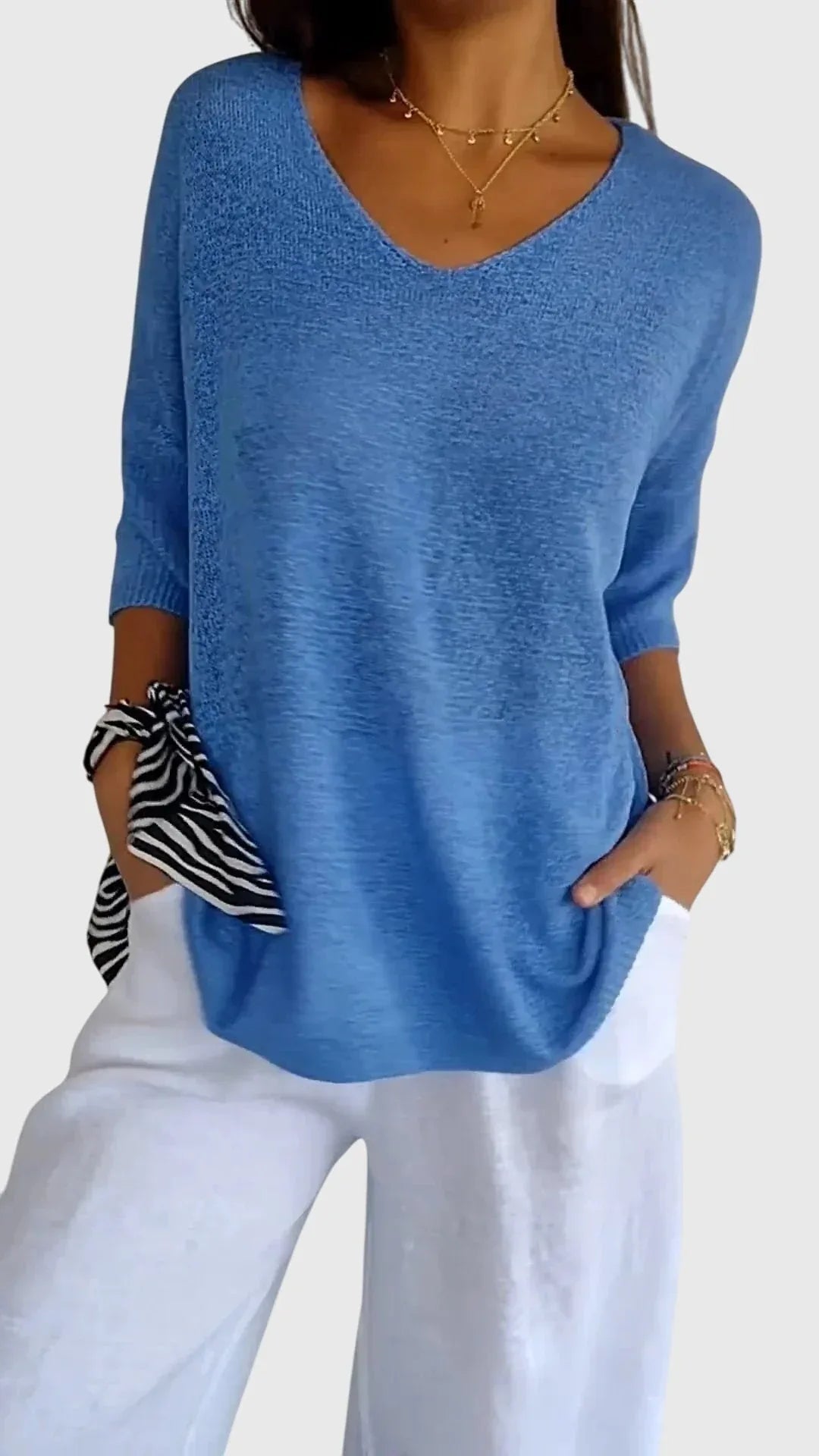 Maia | Elegant V-Neck Top