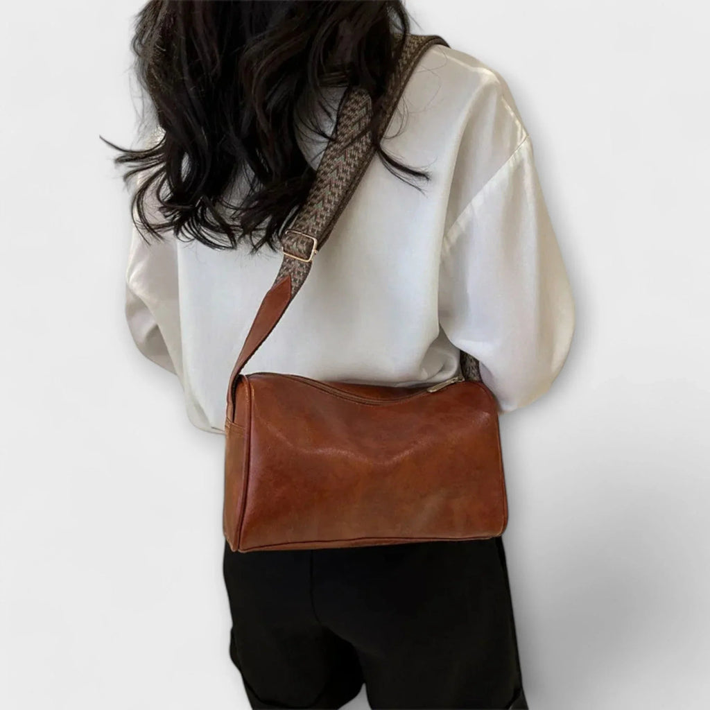 Holly | Vintage Crossbody Bag