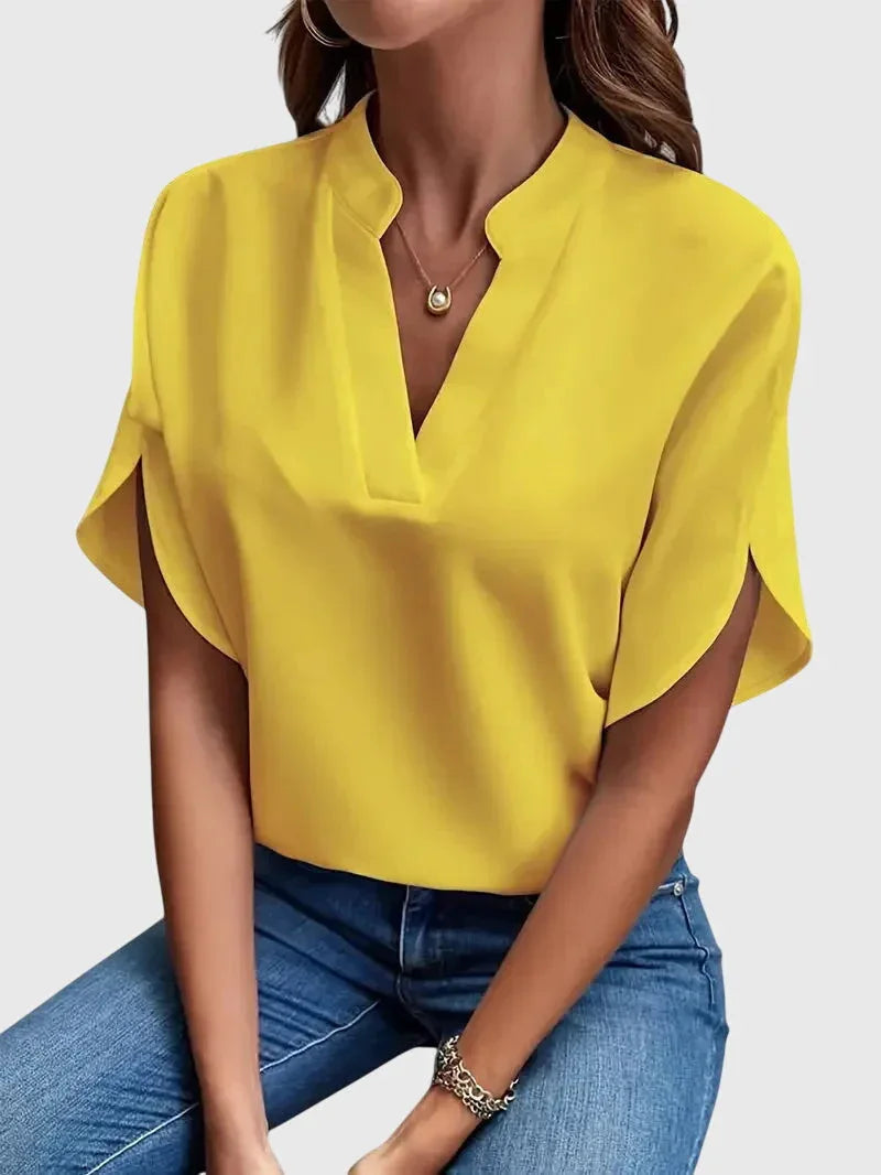 Lainey | Soft and Elegant V-Neck Shirt