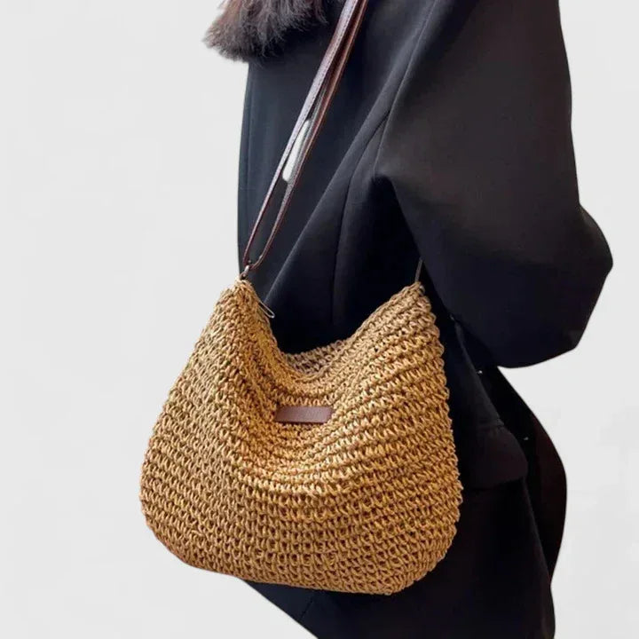 Chloe | Chic Handbag